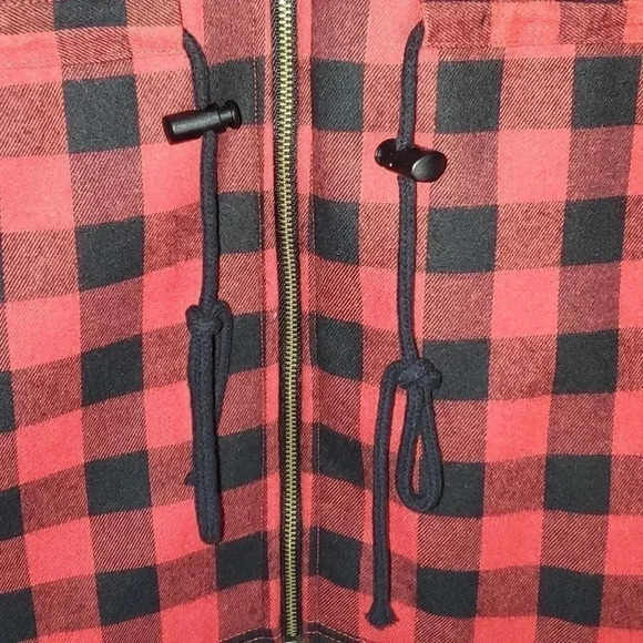 Red & Black Checkered/Gingham Sherpa Lined Winter Zip Up Vest NWT - Picture 2 of 4